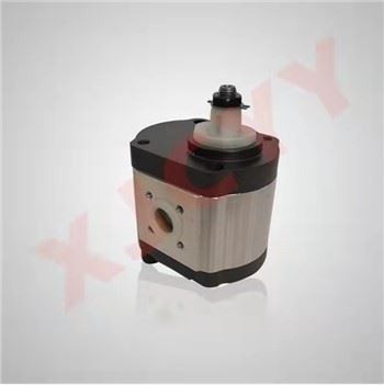 ปั๊มรถแทรกเตอร์สำหรับเคส – 3142097R91,1986963C1,3057395R92,3145248R93,1986964C1,3147535R94,3216613R91